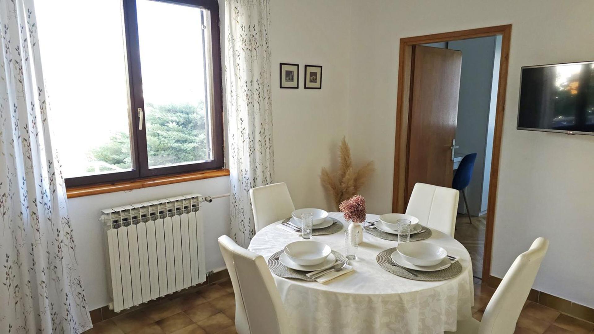פורץ Apartment Jole - A4 -Two Bedrooms - Close To The City Center מראה חיצוני תמונה